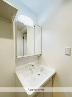 CHERIM日比野GRACE【1階】の内装