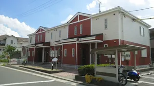 エステートアルファ【2階】の外観