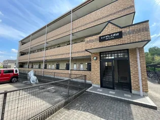 レジデンス青山ミレニアム【1階】の外観