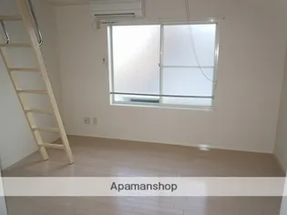 サンウッドグリーン第2【1階】の居間