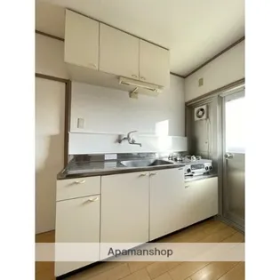 サンハイム山分 A棟【3階】のキッチン