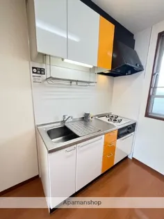 グランスイート【2階】のキッチン