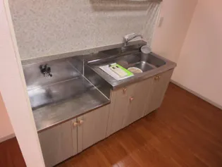 クレールカルチェ A【1階】のキッチン