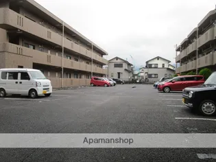 リバーサイドテラス【1階】の外観