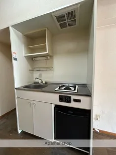 アストラルハイツ【2階】のキッチン