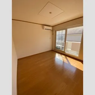 カサ・フローレス【2階】の居間