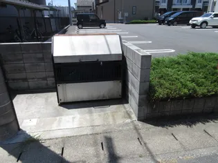 エトワール・シャン【1階】の外観