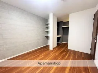 タウニーラポール【1階】の居間