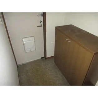 ファミーユ小杉【3階】の玄関