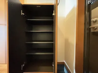 メゾン・ド・ローレライ B棟【1階】の内装