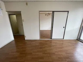 プレジール三宅 B【2階】の内装