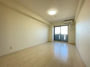 B−EK22【2階】の居間