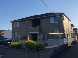 ホワイトハウス【102号室】の外観