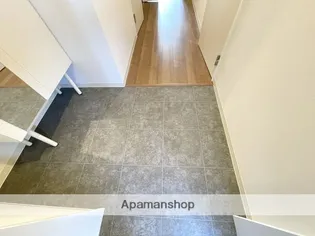 RIFORET【1階】の玄関