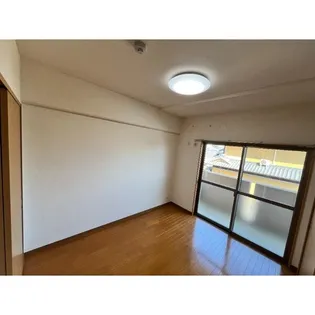 プリリアンスTAKEKOSHI【2階】の内装