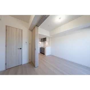 SーRESIDENCE四日市安島ALOGGIO【2階】の居間