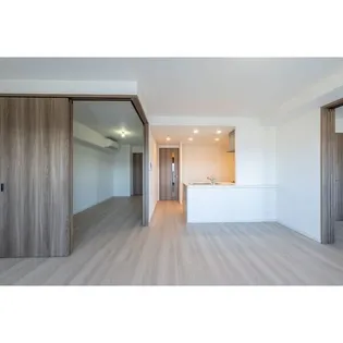 SーRESIDENCE四日市安島ALOGGIO【14階】の居間