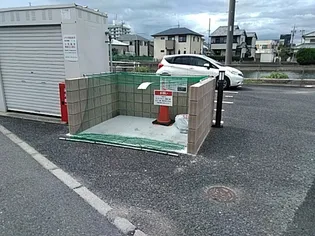 ポートサイド カクサン【1階】の内装