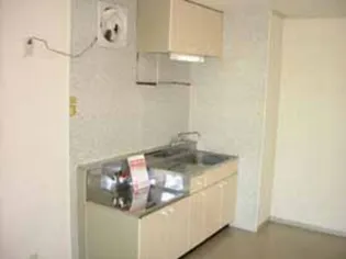 プレジール三宅 D【1階】のキッチン