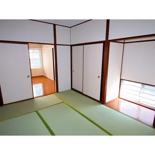 下田ビル【3階】の居間