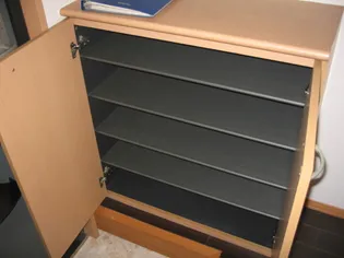 ジュネス院南 B【1階】の玄関