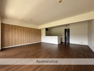 FORZA NABARI【2階】の居間