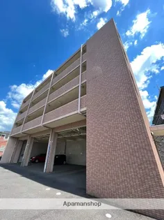 ロゼーリマンション【1階】の外観