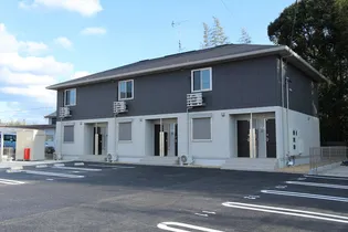 イーストフィールド【2階】の外観