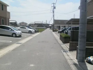 グランシャリオ【1階】の周辺