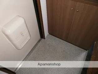 シオス【2階】の玄関