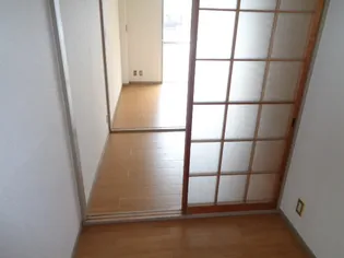 クリスタル【1階】の内装