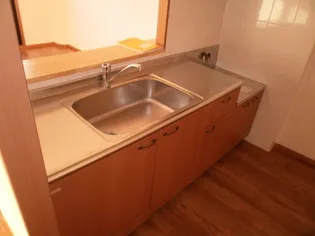 リュミエール・A【2階】のキッチン