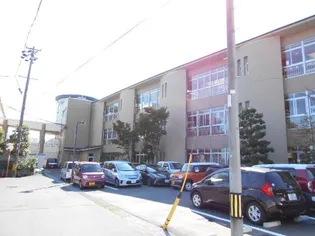 リュミエール・A【2階】の周辺