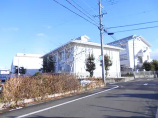 トロン【1階】の周辺