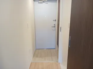 ウエルカム【2階】の玄関