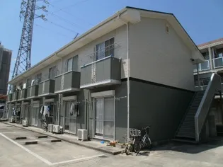 クリスタル【1階】の外観