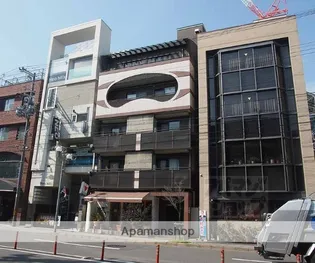 ファーストコート七条烏丸【2階】の外観