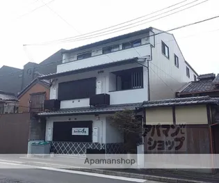 ボチボチ烏丸【3階】の外観