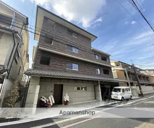ヴァンべール御苑前【105号室】の外観