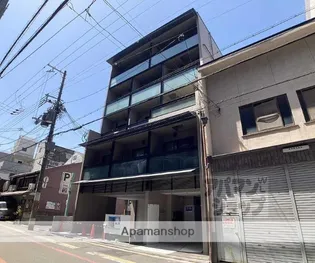 クリスタルガーデン【401号室】の外観