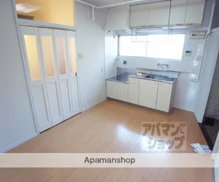 マンションハヤシビル【206号室】の居間