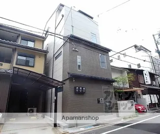 泉町テラス【201号室】の外観