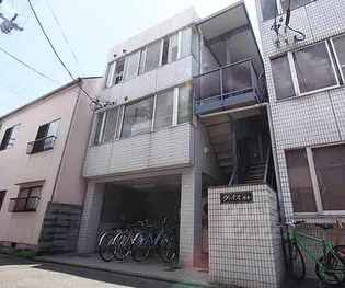 ヴィオス四条【301号室】の外観