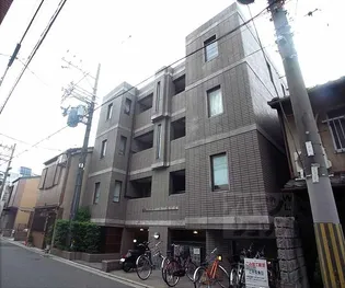 サンフローラ三条大宮【1階】の外観