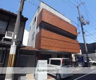 ベネフィット府庁前の画像