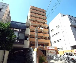 ライオンズマンション東洞院【7階】の外観