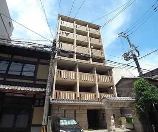 プレサンス京都四条烏丸クロス【5階】の外観