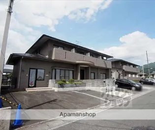 EAST・WEST WING【E203号室】の外観