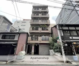 グランドールゼニカ【6B号室】の外観