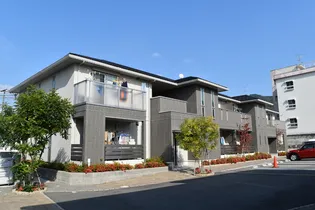 BURS WOOD A棟の画像